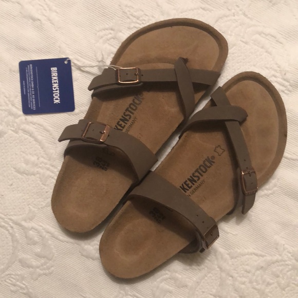 Birkenstock Shoes - NWT Mayari Birkibuc Birkenstock’s never worn